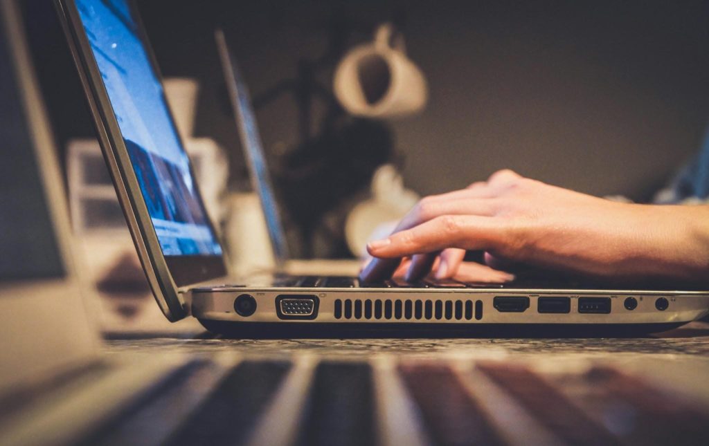 report romance scam
