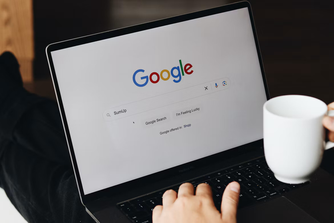 google chat dating scams